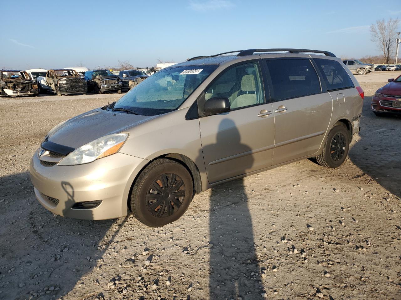 TOYOTA SIENNA CE 2009