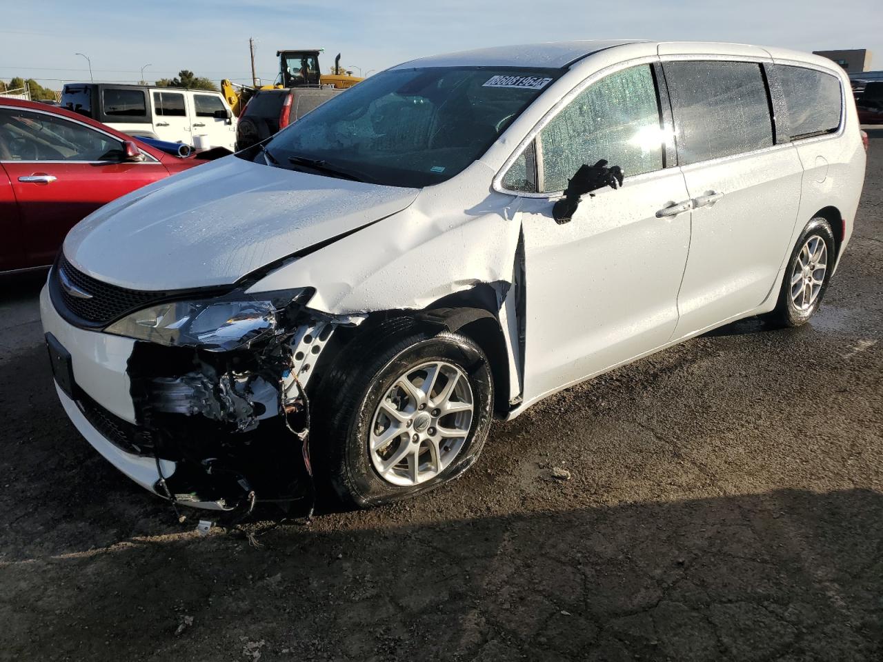 CHRYSLER VOYAGER LX 2023