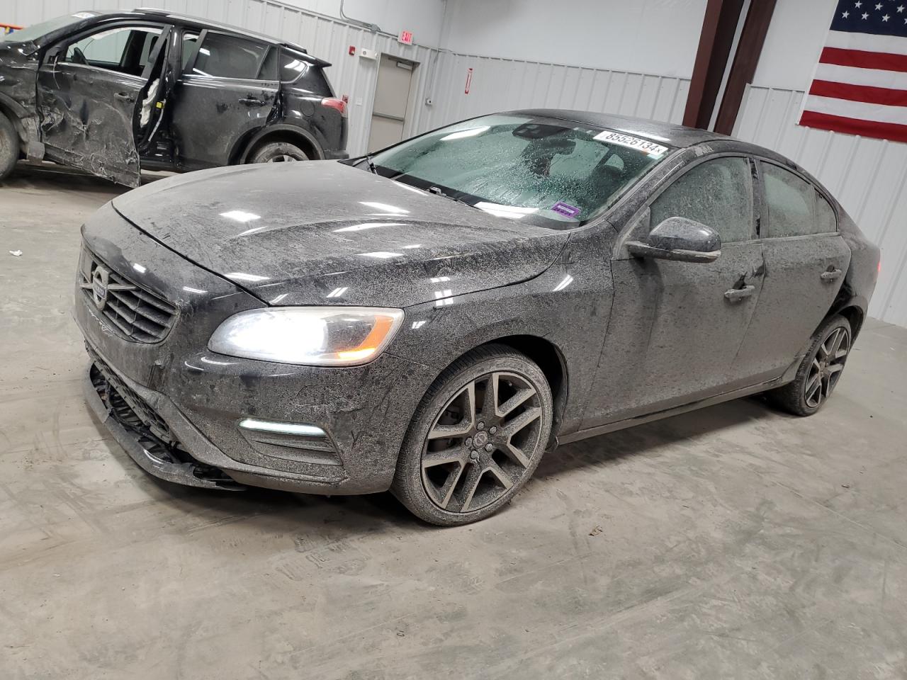 VOLVO S60 2017