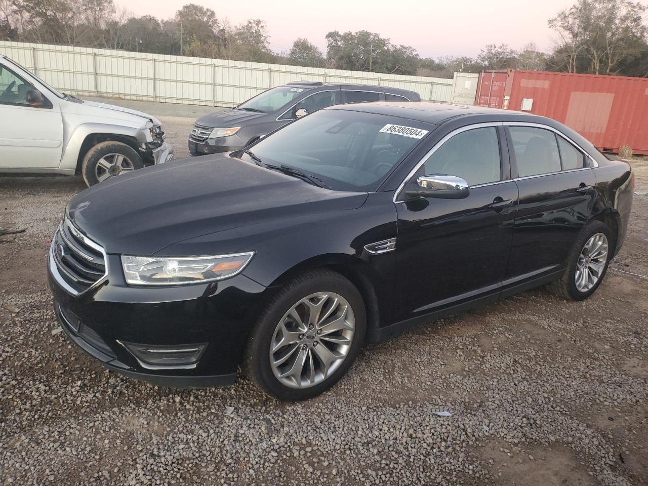 FORD TAURUS LIM 2019