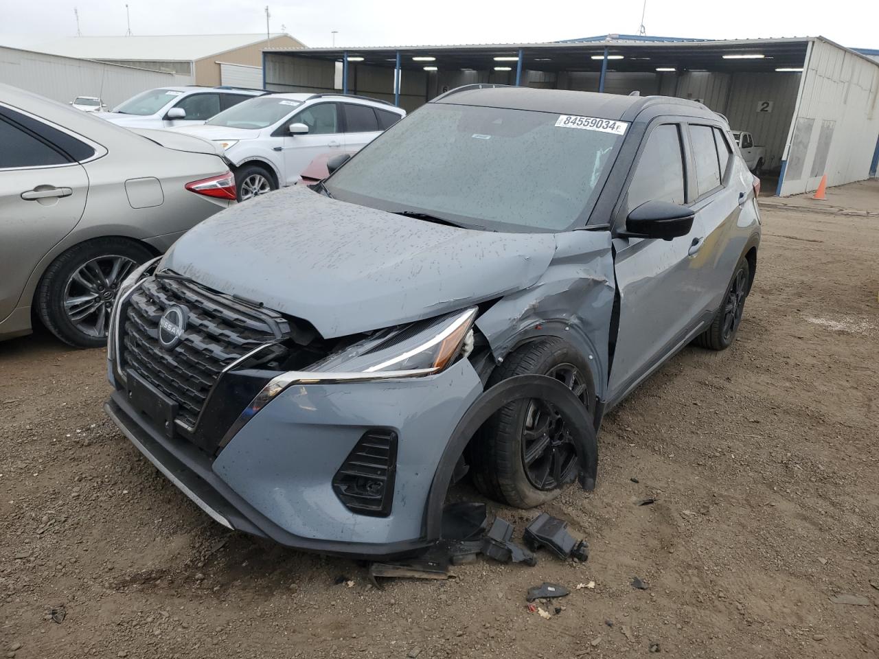 NISSAN KICKS SR 2022