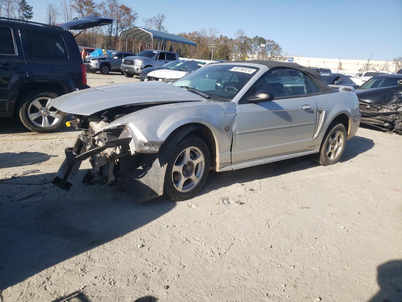 FORD MUSTANG 2004