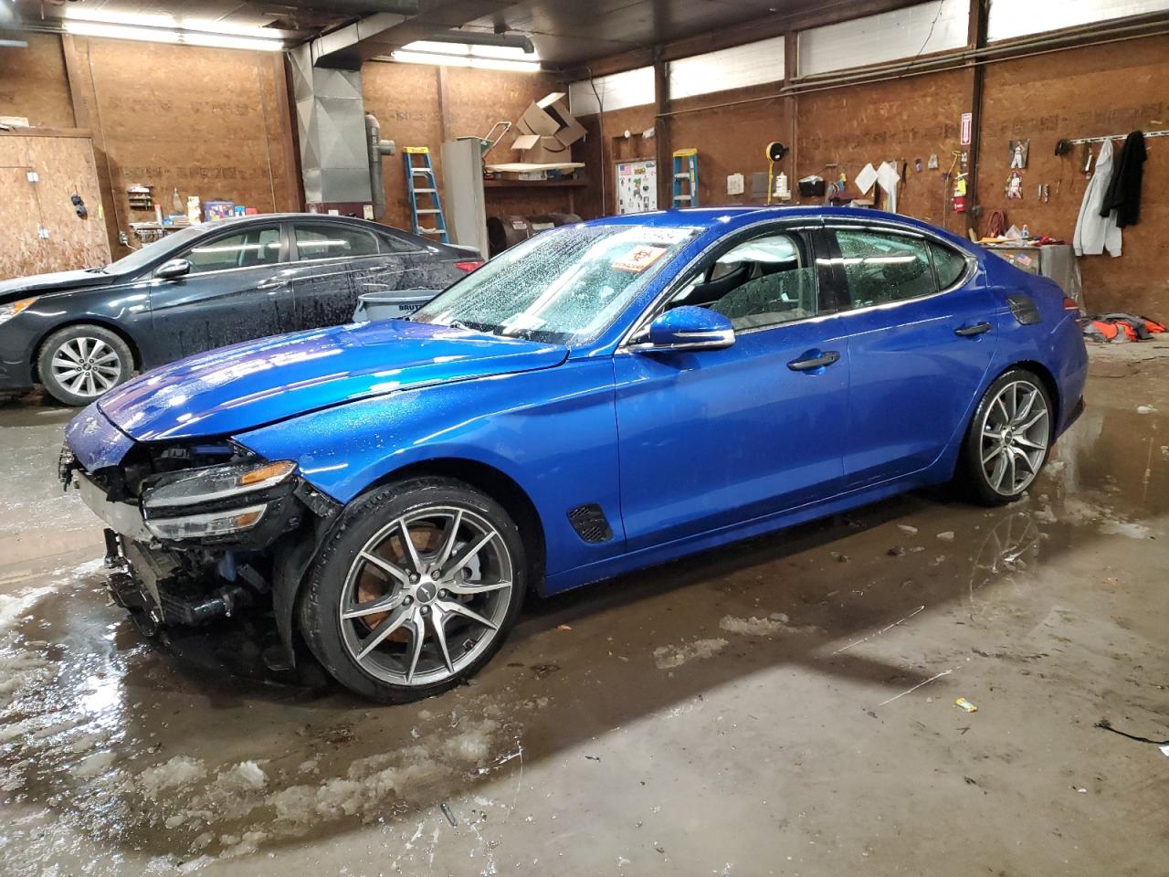 GENESIS G70 BASE 2022