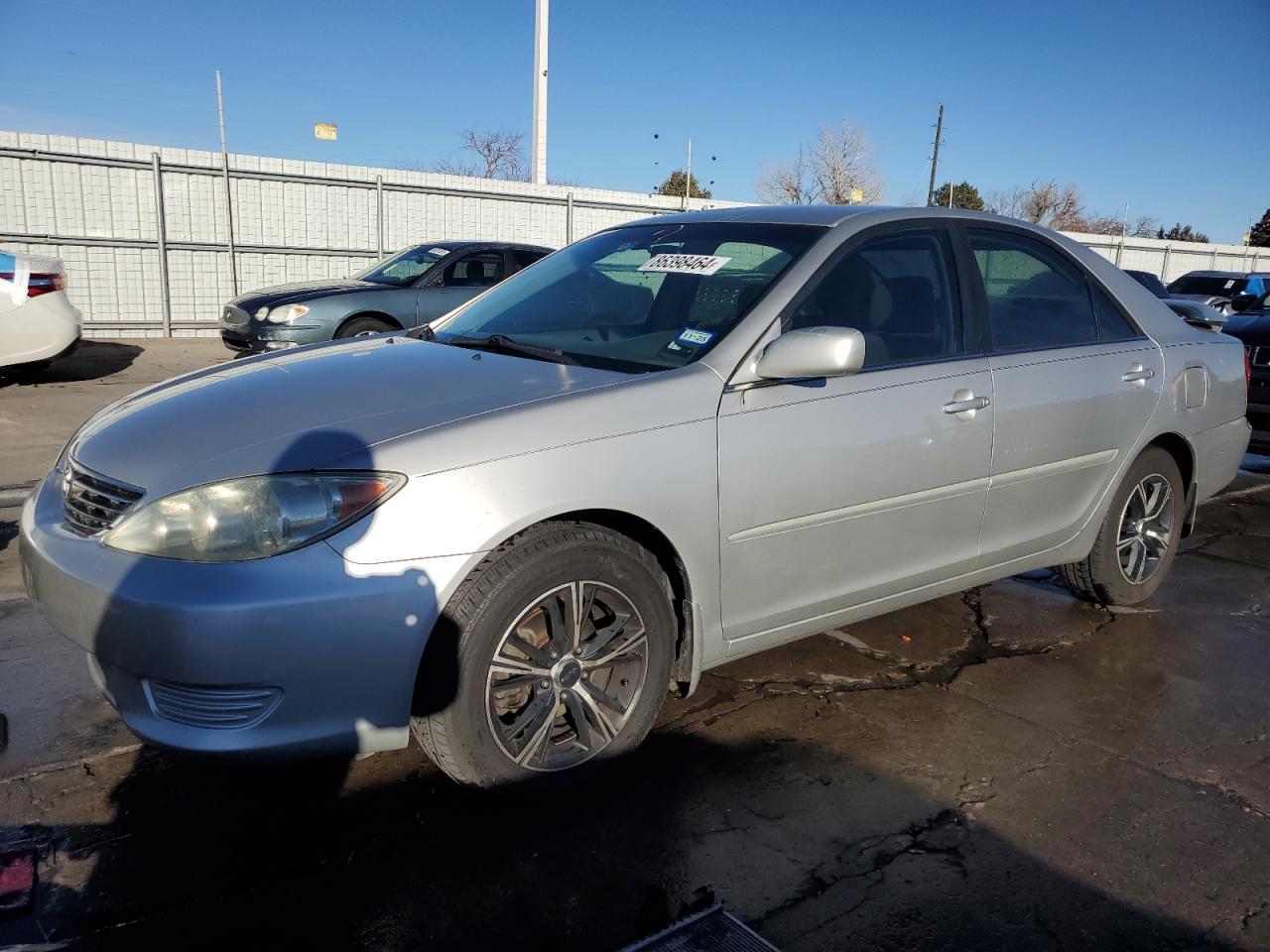 TOYOTA CAMRY LE 2005