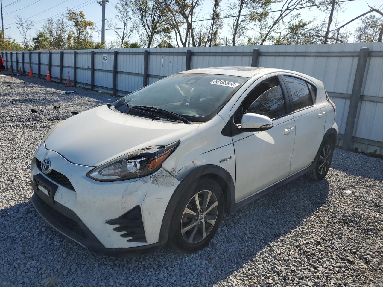 TOYOTA PRIUS C 2018