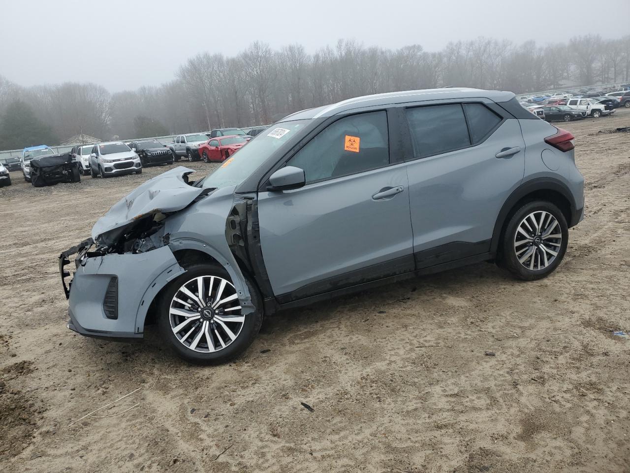 NISSAN KICKS 2023