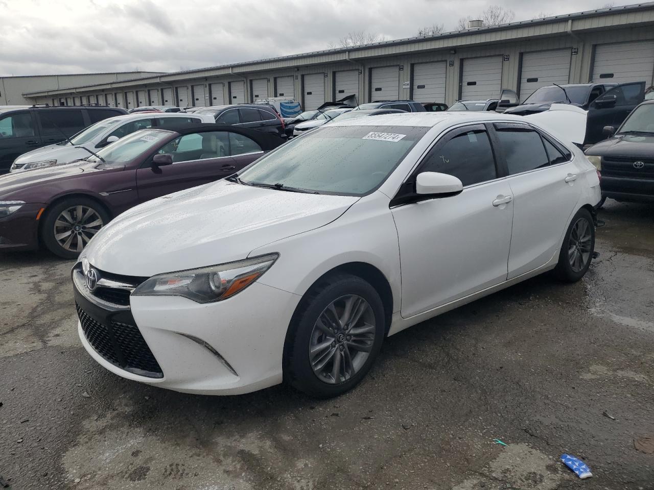 TOYOTA CAMRY LE 2016