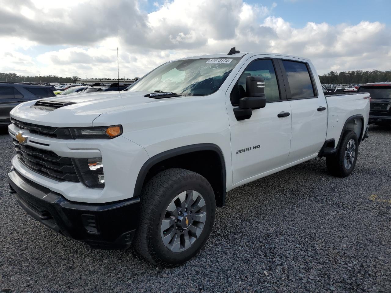 CHEVROLET SILVERADO 2024
