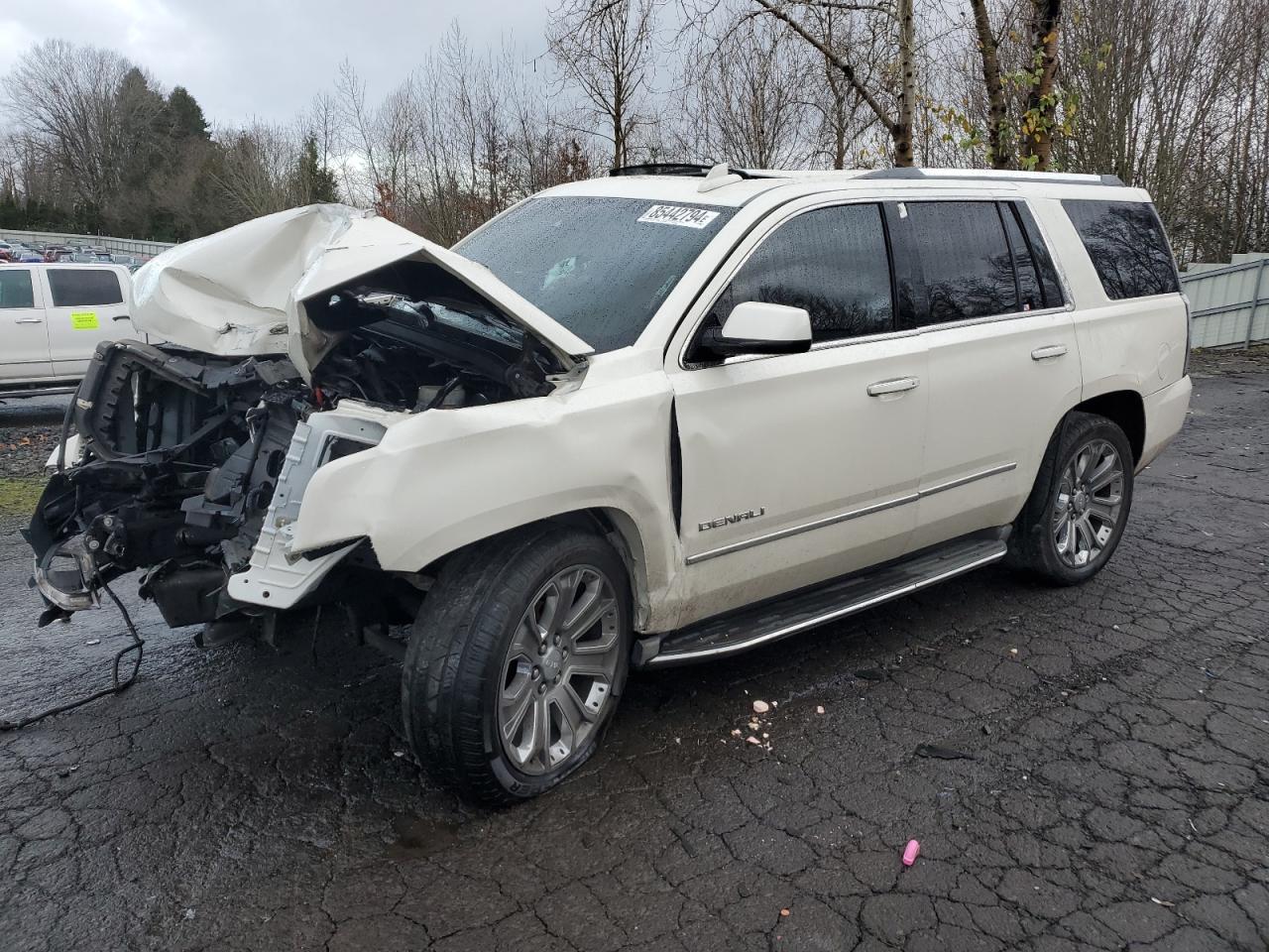 GMC YUKON DENA 2015