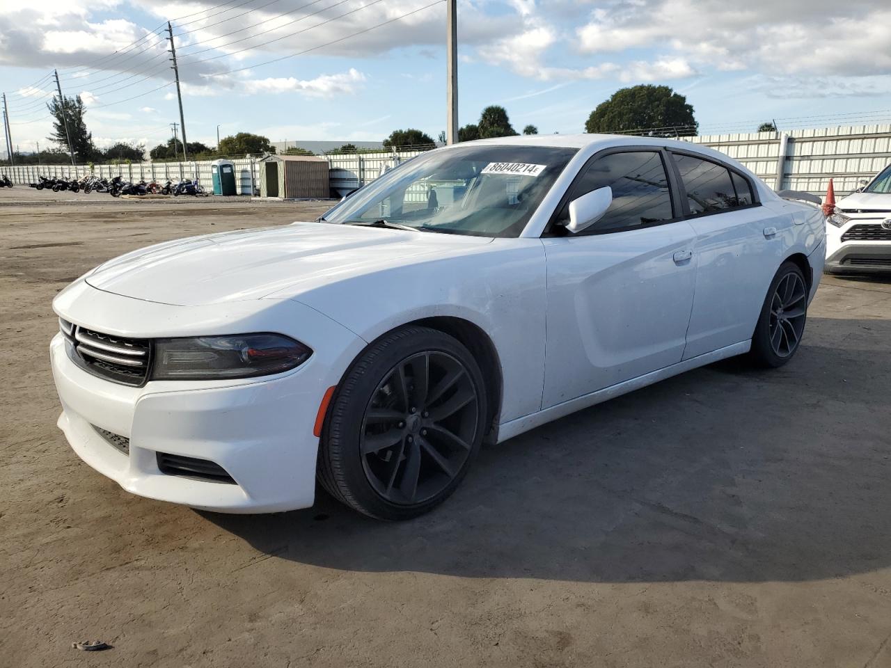 DODGE CHARGER SE 2015