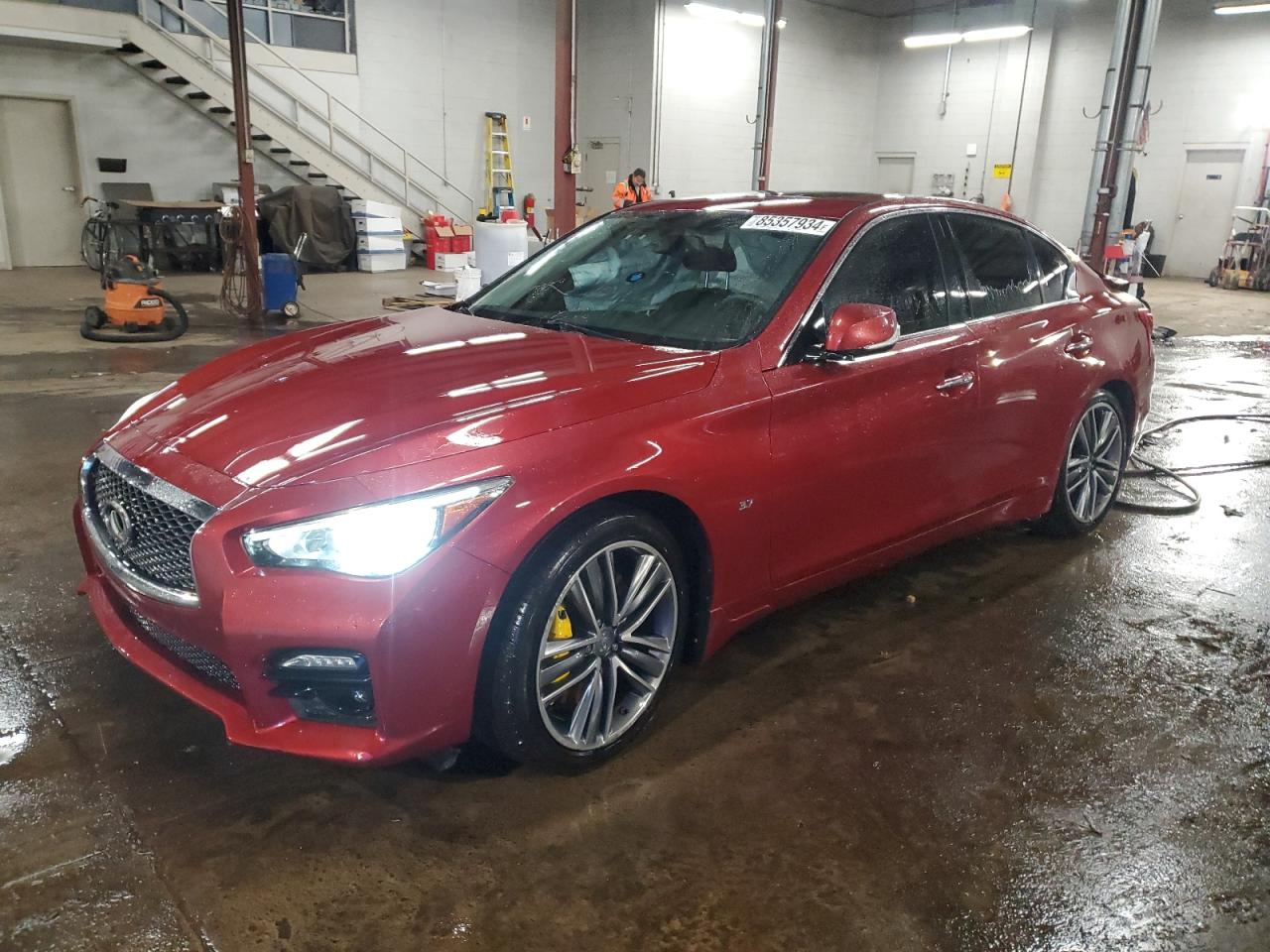 INFINITI Q50 BASE 2015