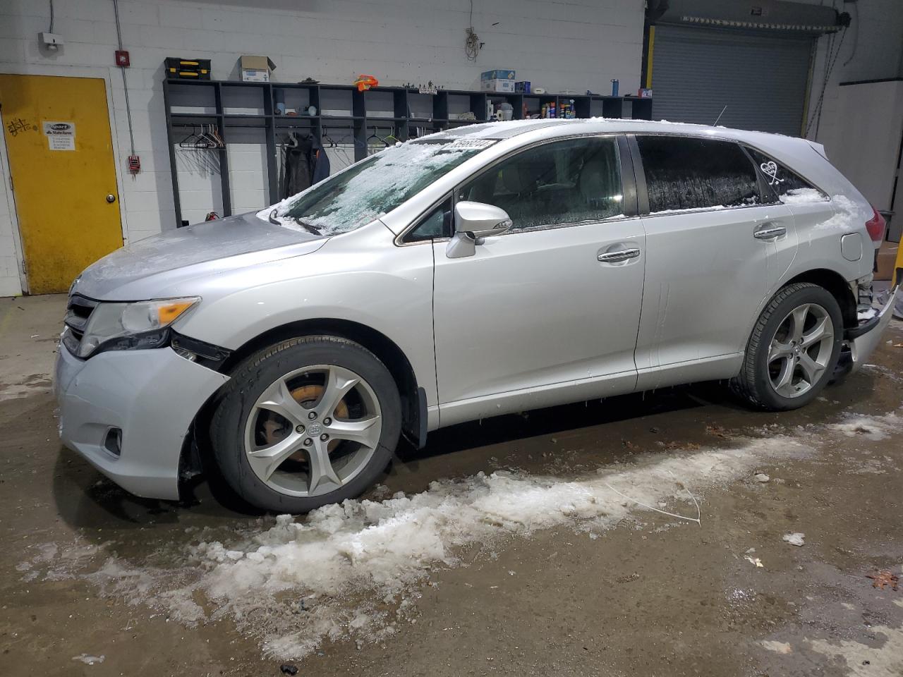 TOYOTA VENZA LE 2013