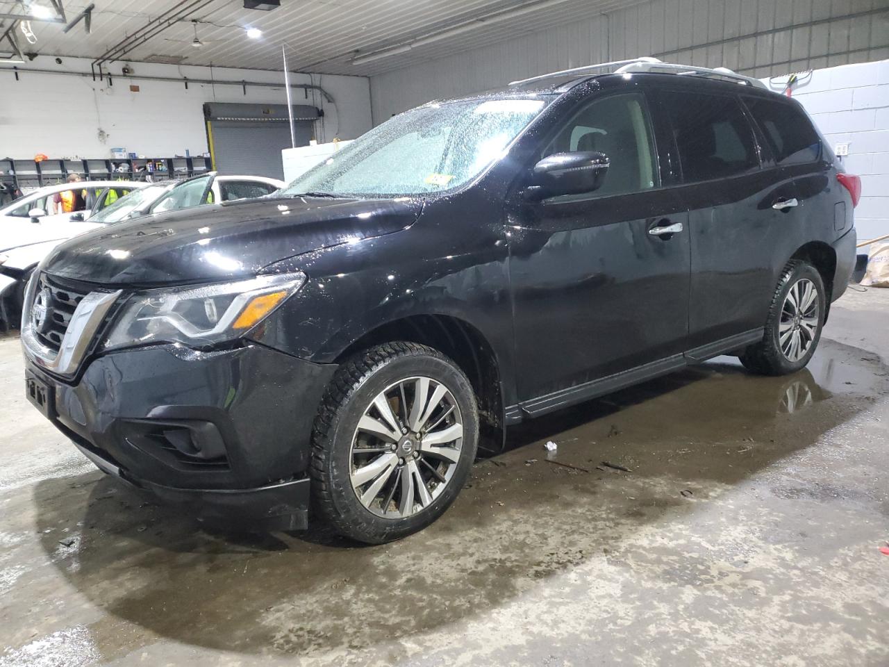 NISSAN PATHFINDER 2019