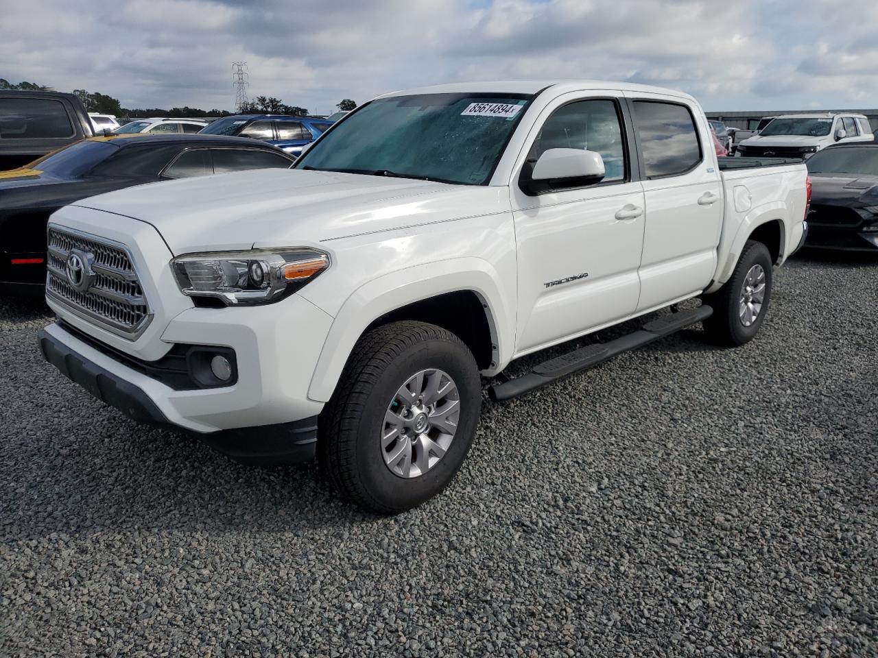 TOYOTA TACOMA DOU 2017