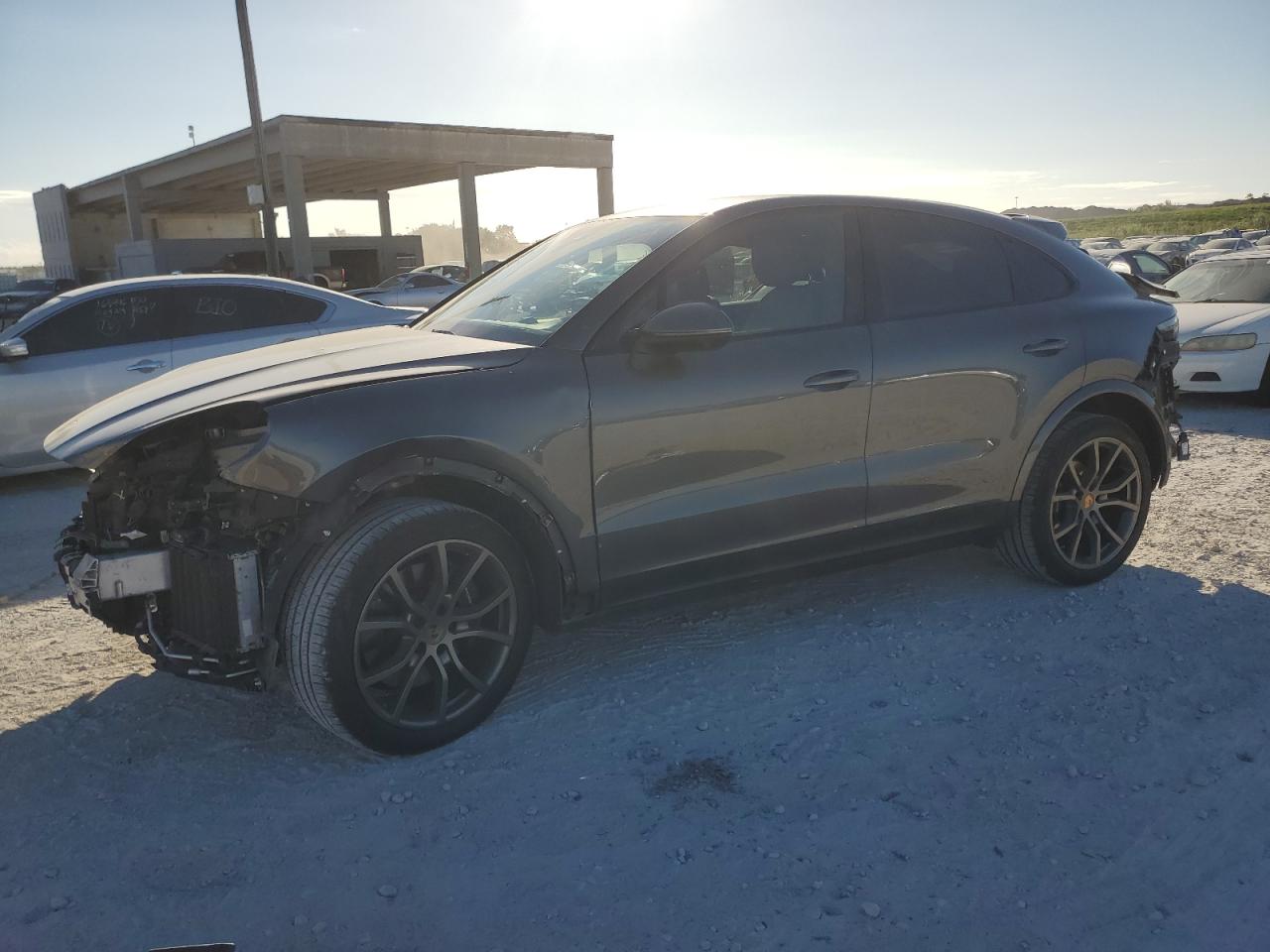 PORSCHE CAYENNE CO 2021