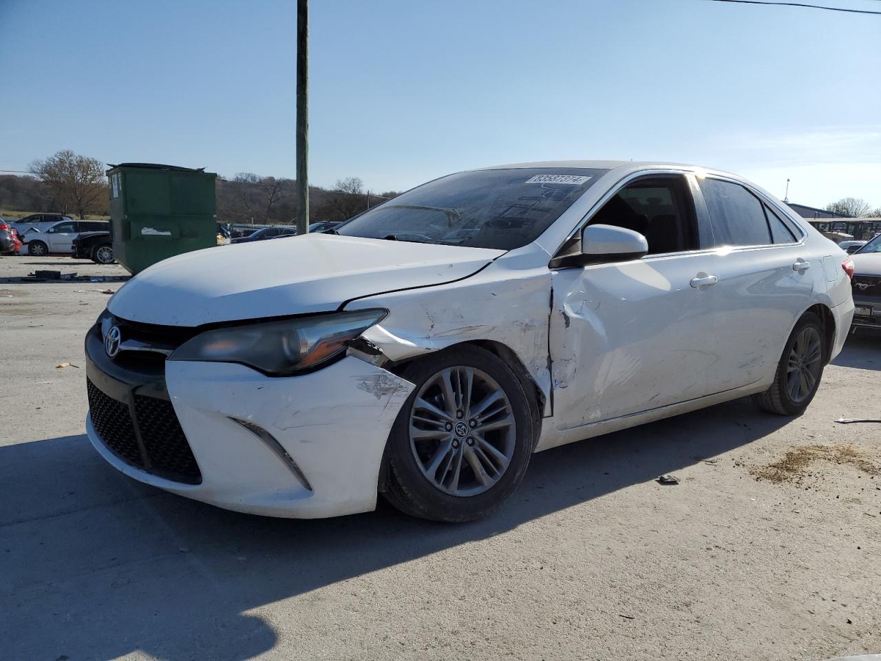 TOYOTA CAMRY LE 2015