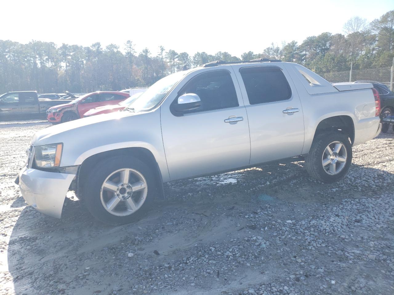 CHEVROLET AVALANCHE 2011
