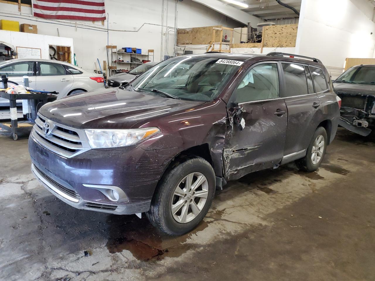 TOYOTA HIGHLANDER 2013