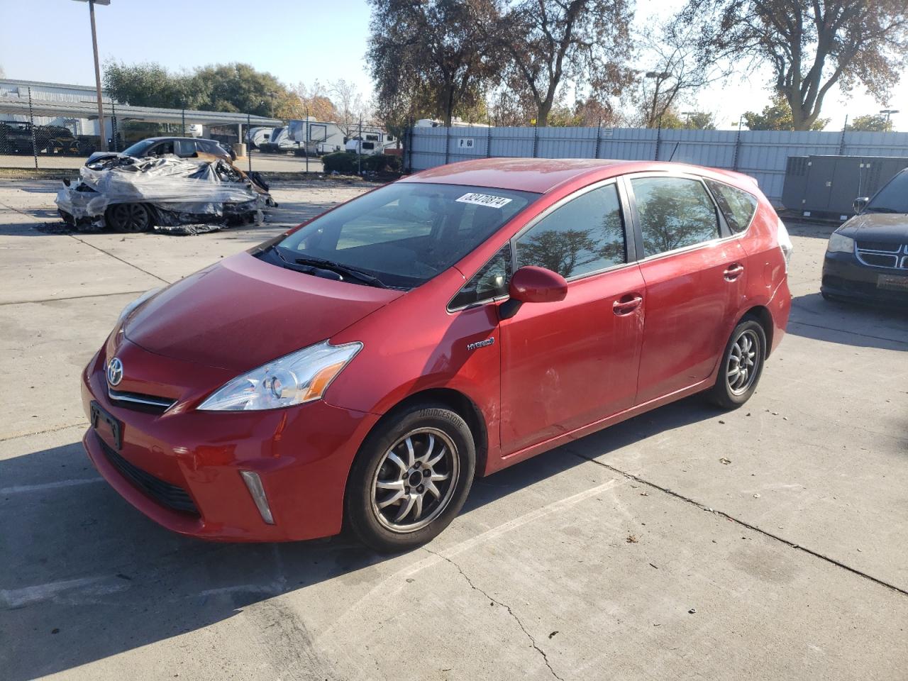 TOYOTA PRIUS V 2014