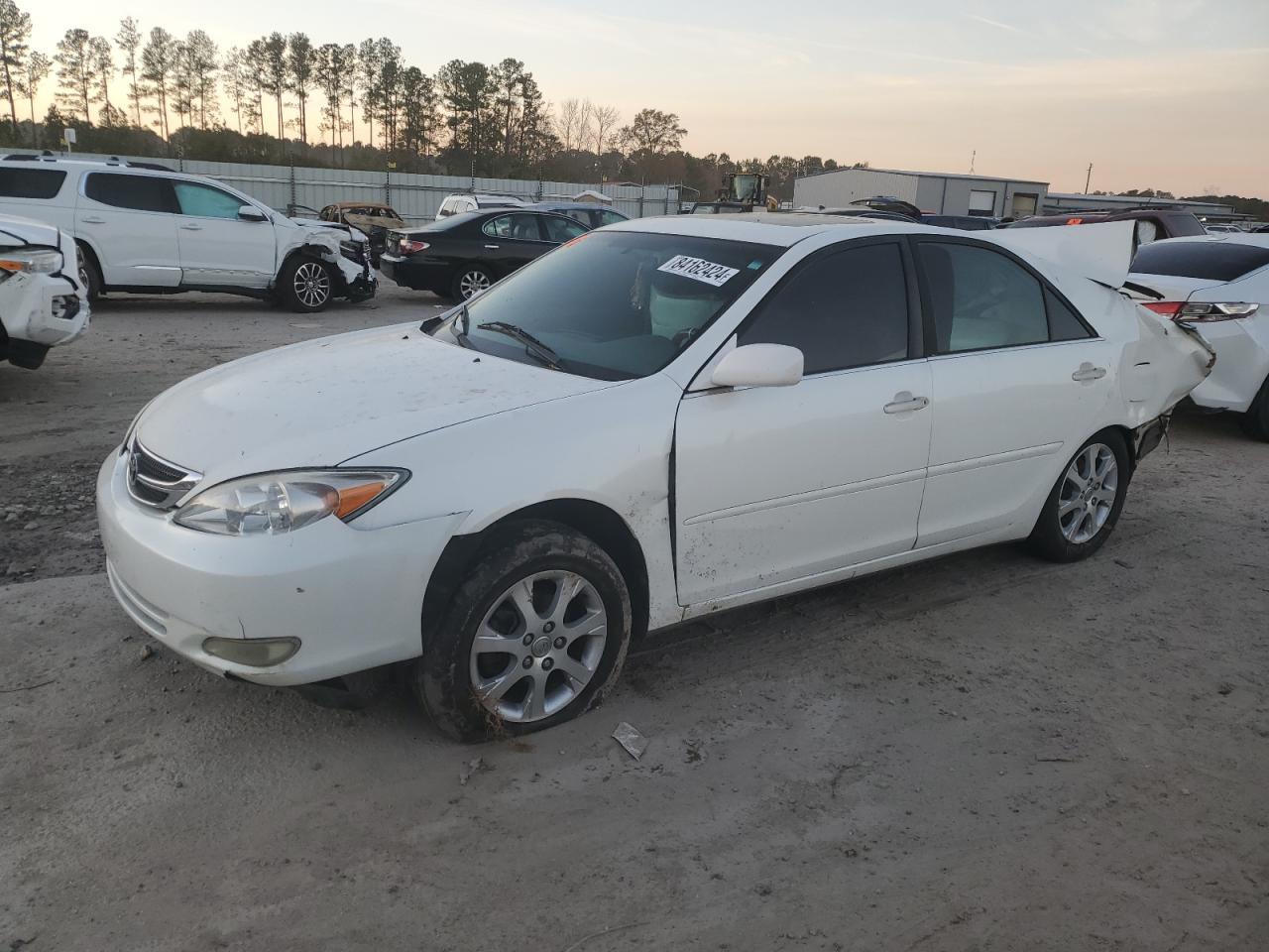 TOYOTA CAMRY LE 2004