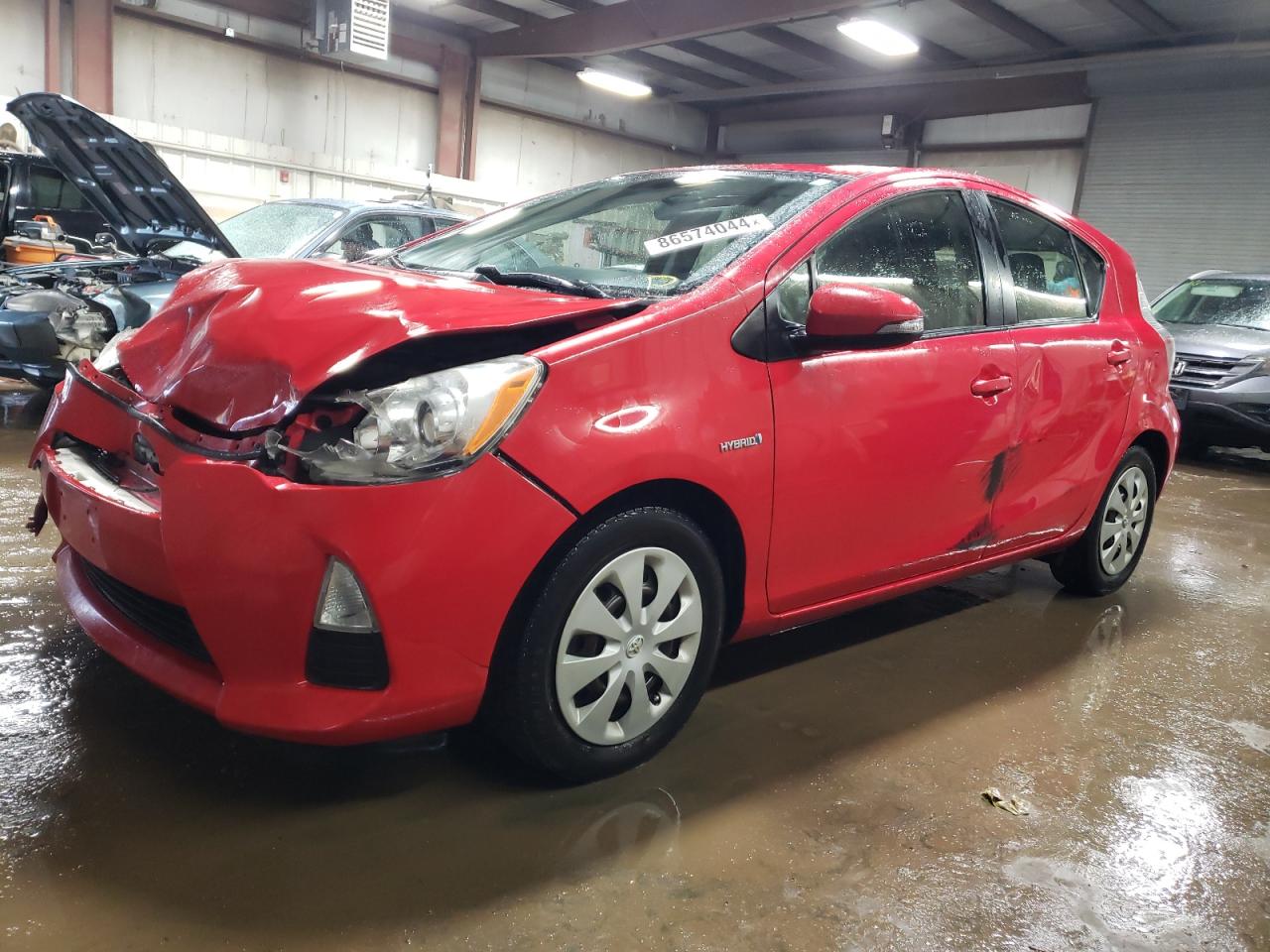 TOYOTA PRIUS C 2014
