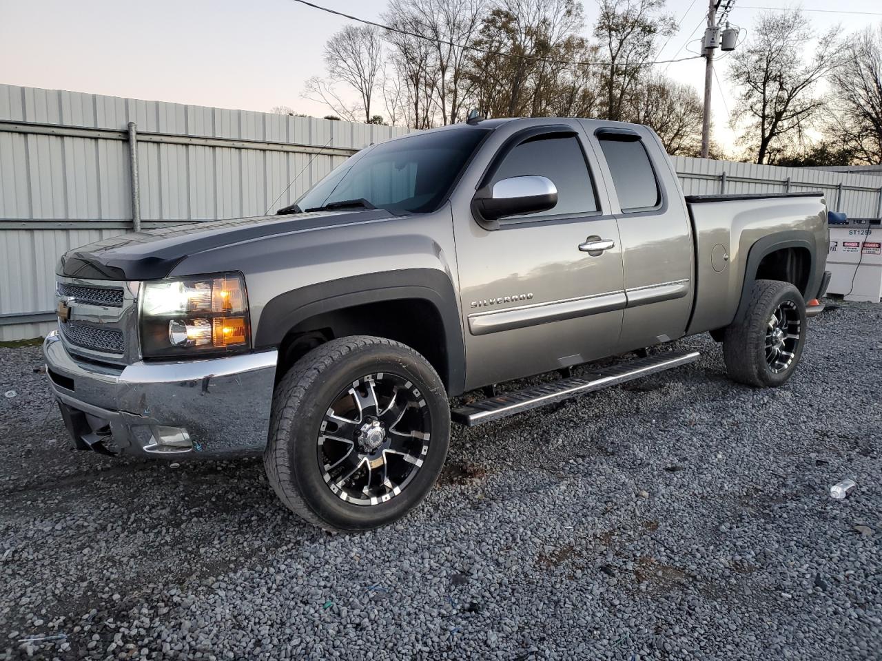 CHEVROLET SILVERADO 2013
