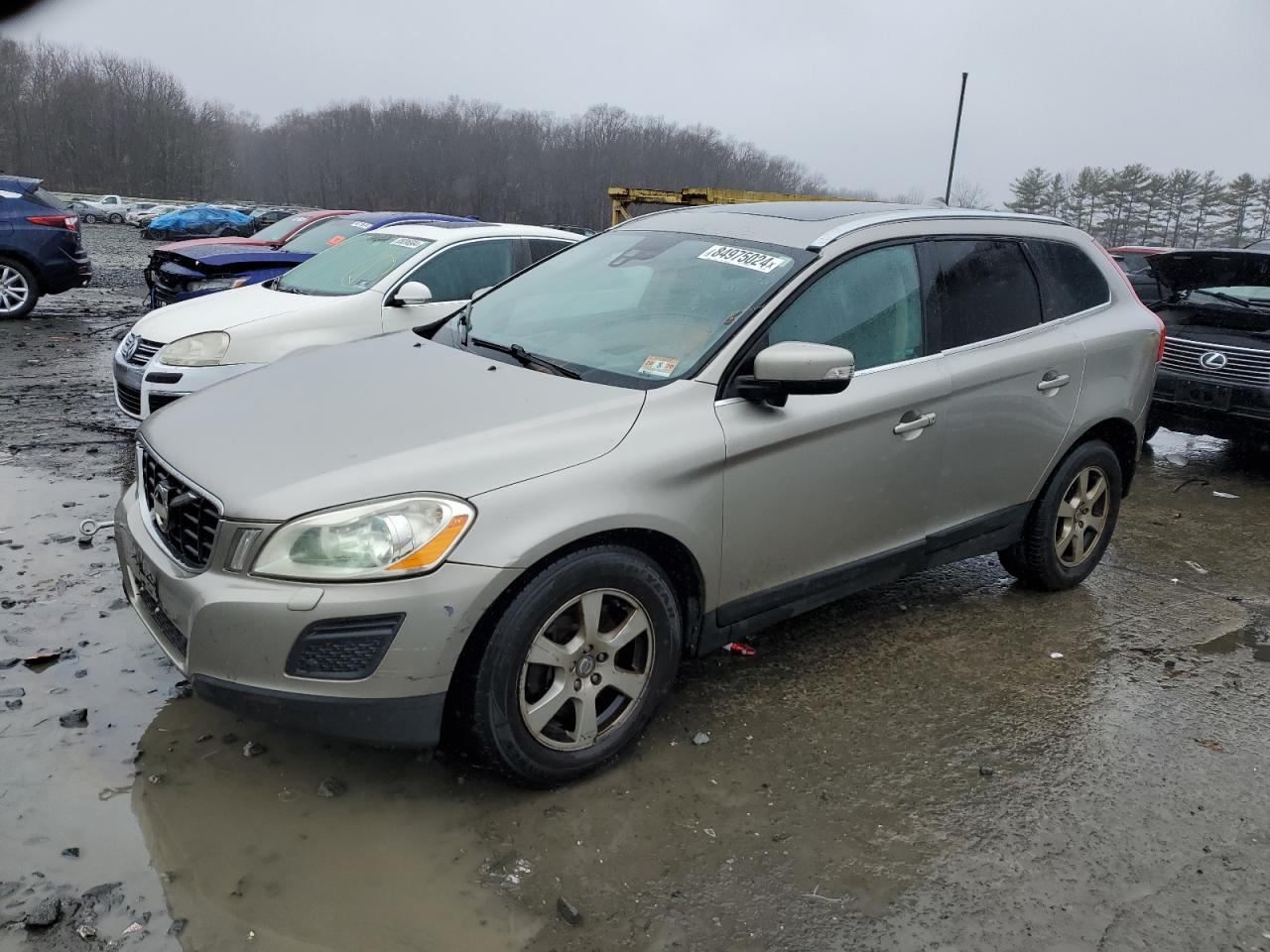 VOLVO XC60 3.2 2011