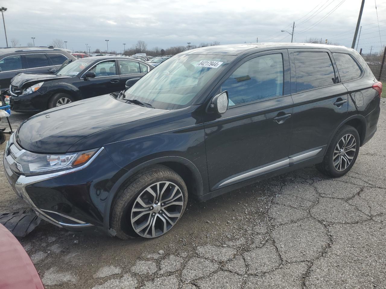 MITSUBISHI OUTLANDER 2017