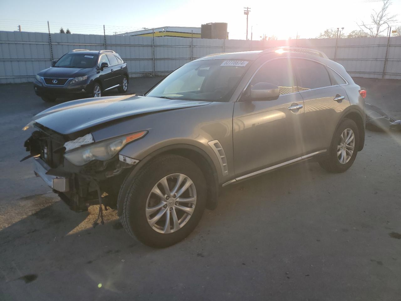 INFINITI FX35 2011
