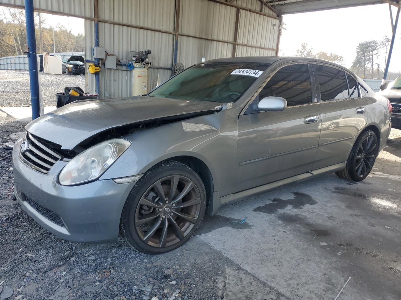 INFINITI G35 2005