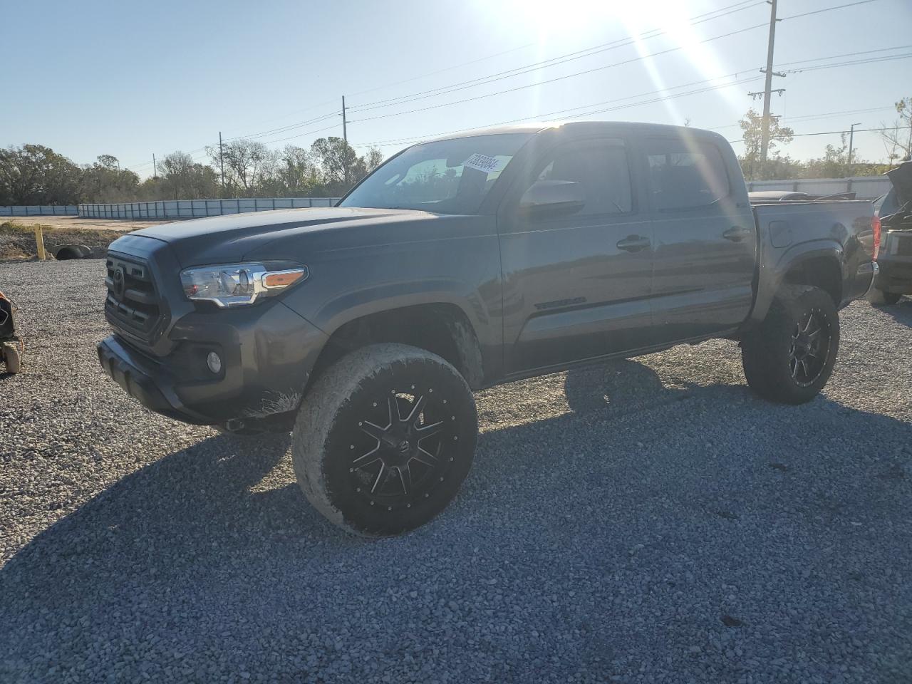TOYOTA TACOMA DOU 2016