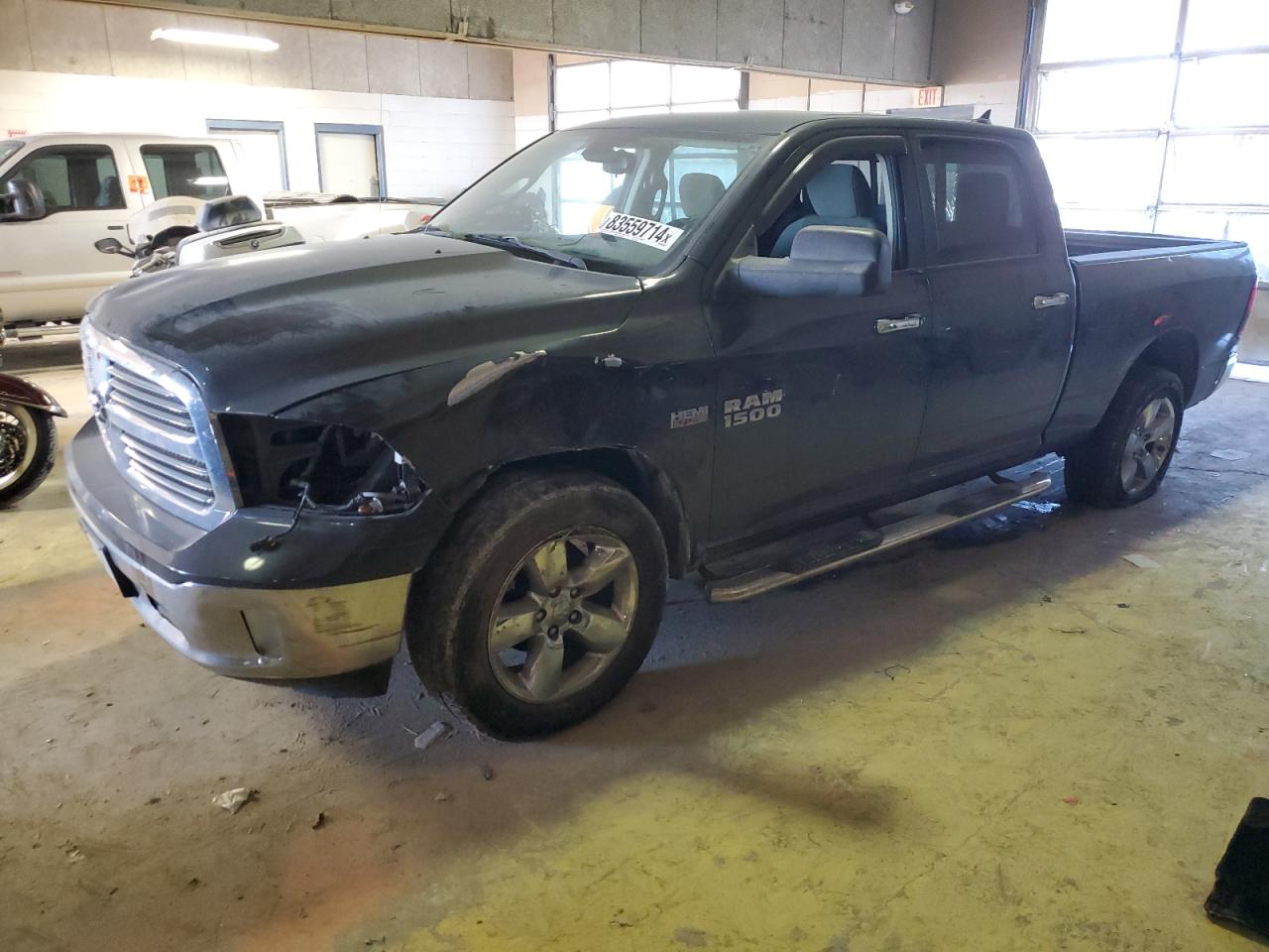 RAM 1500 SLT 2015