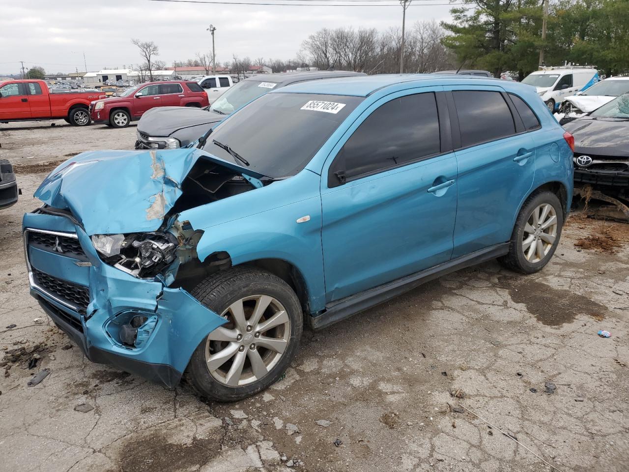 MITSUBISHI OUTLANDER 2014