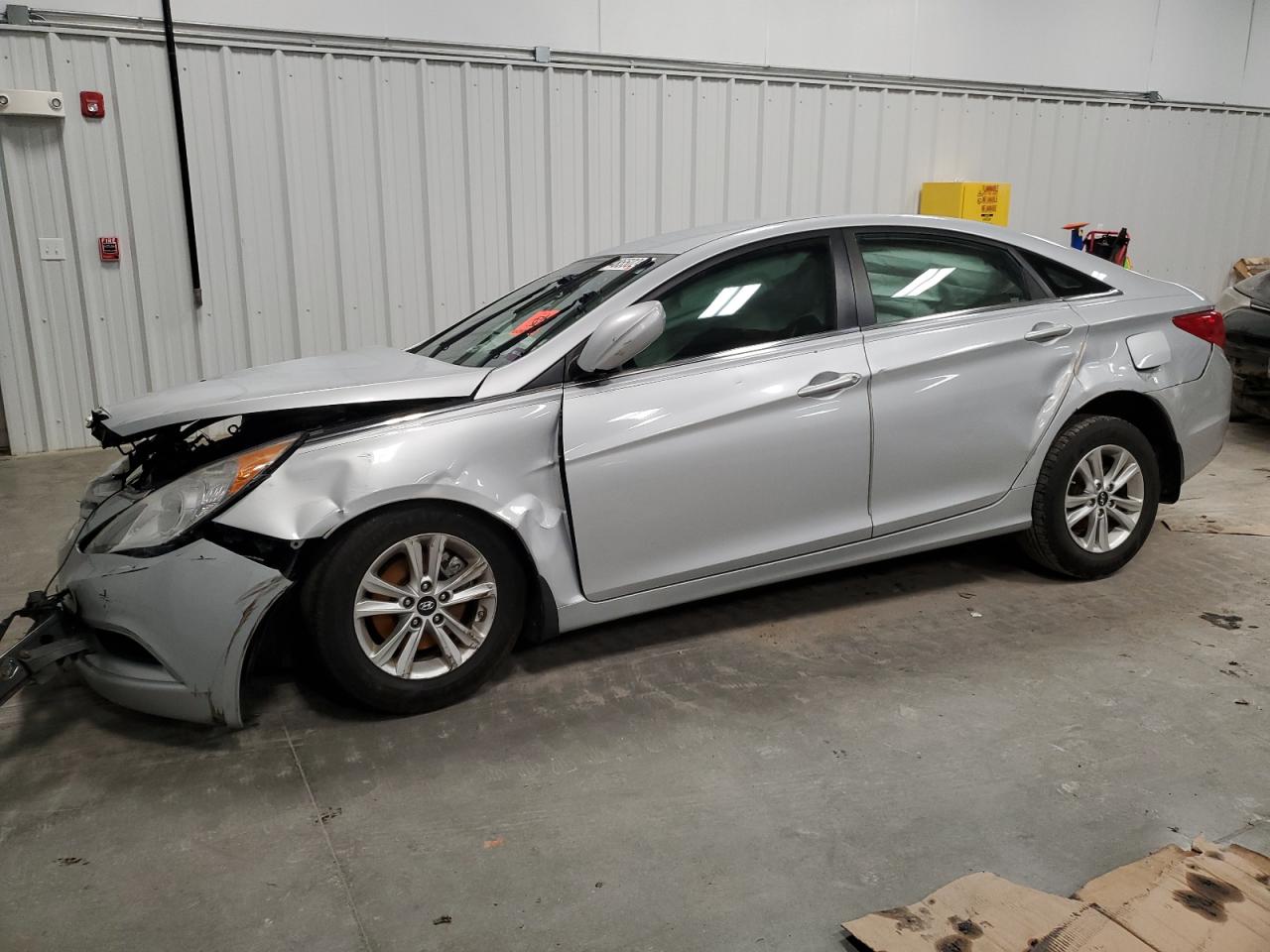 HYUNDAI SONATA GLS 2012