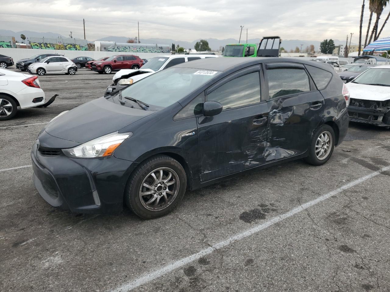 TOYOTA PRIUS V 2015