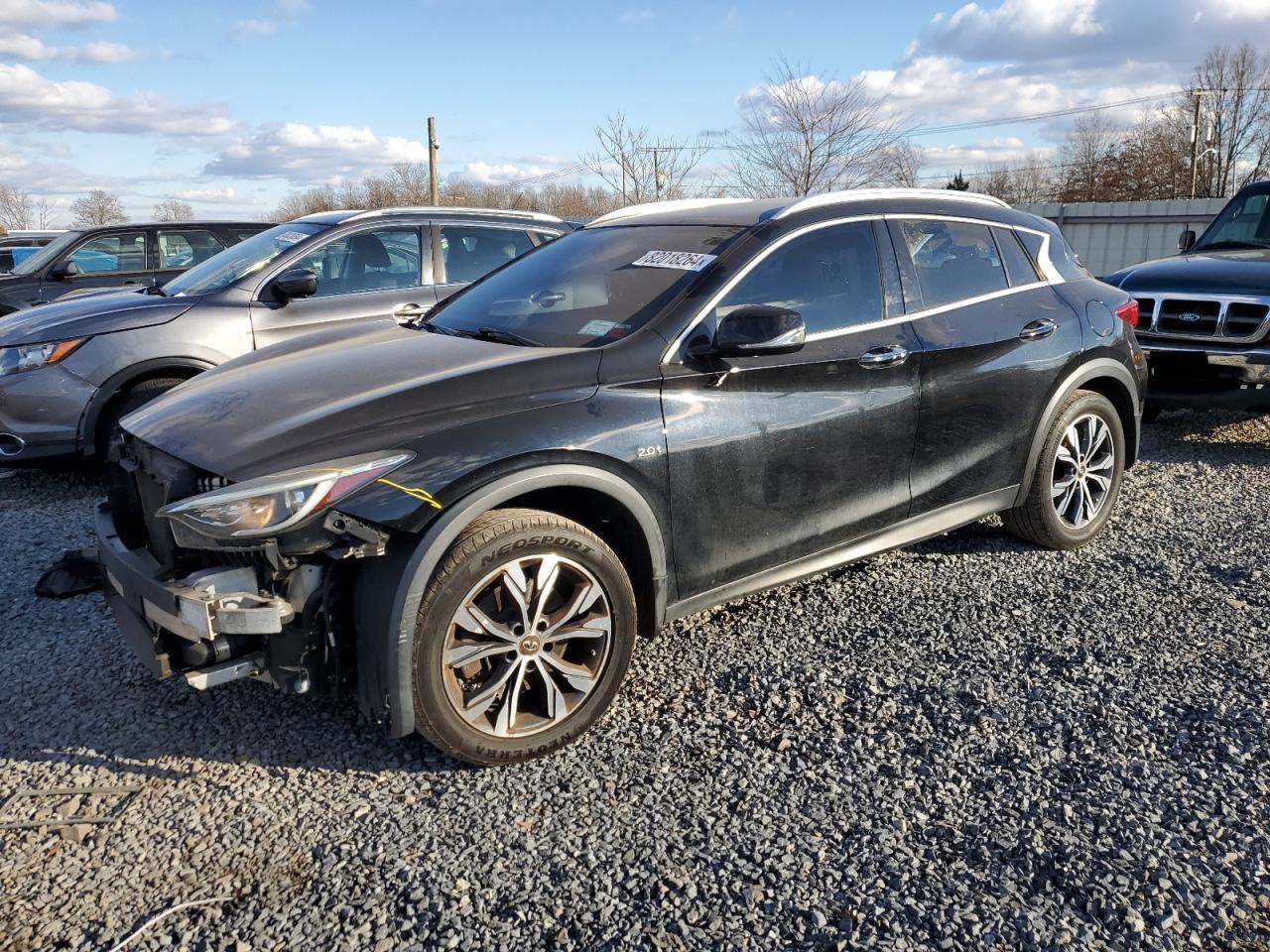 INFINITI QX30 BASE 2017