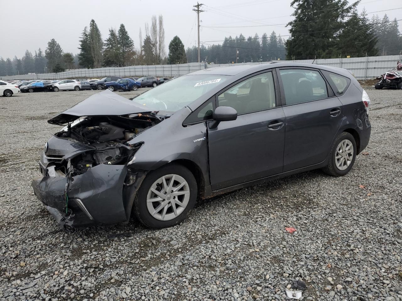 TOYOTA PRIUS V 2013