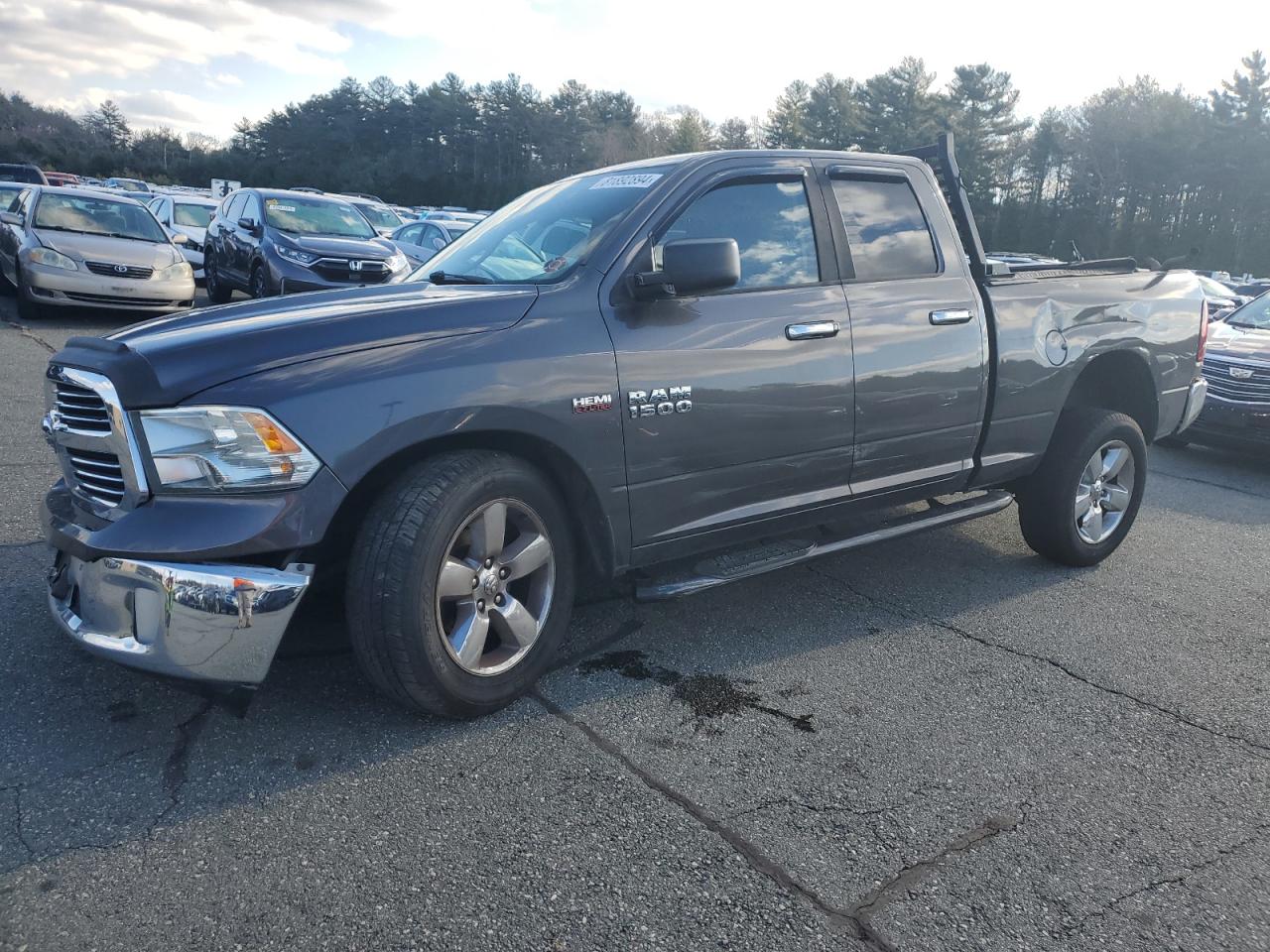 RAM 1500 SLT 2015