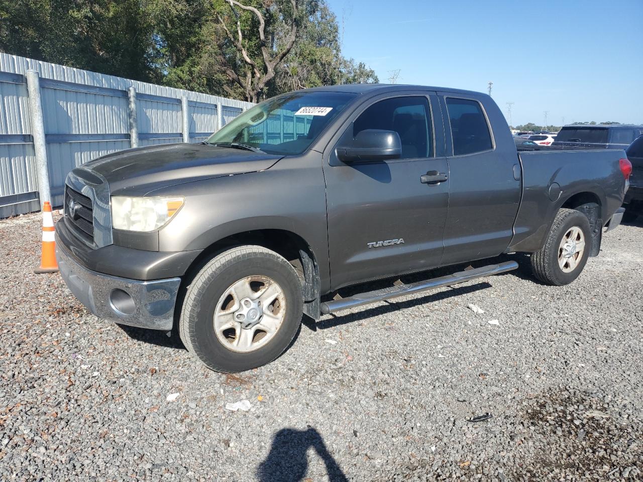 TOYOTA TUNDRA DOU 2008