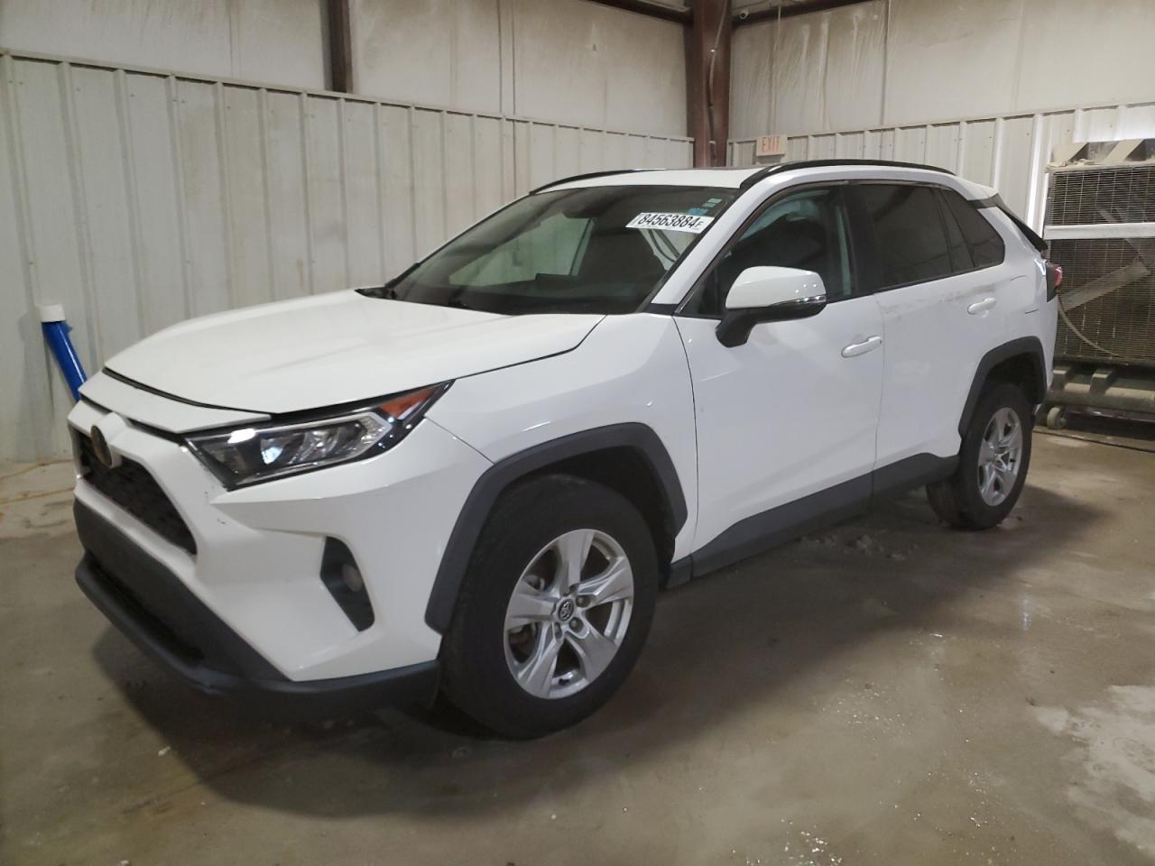 TOYOTA RAV4 XLE 2020