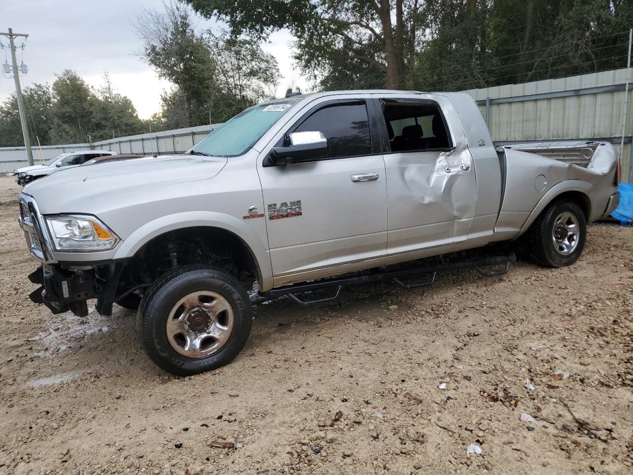 RAM 2500 LARAM 2013