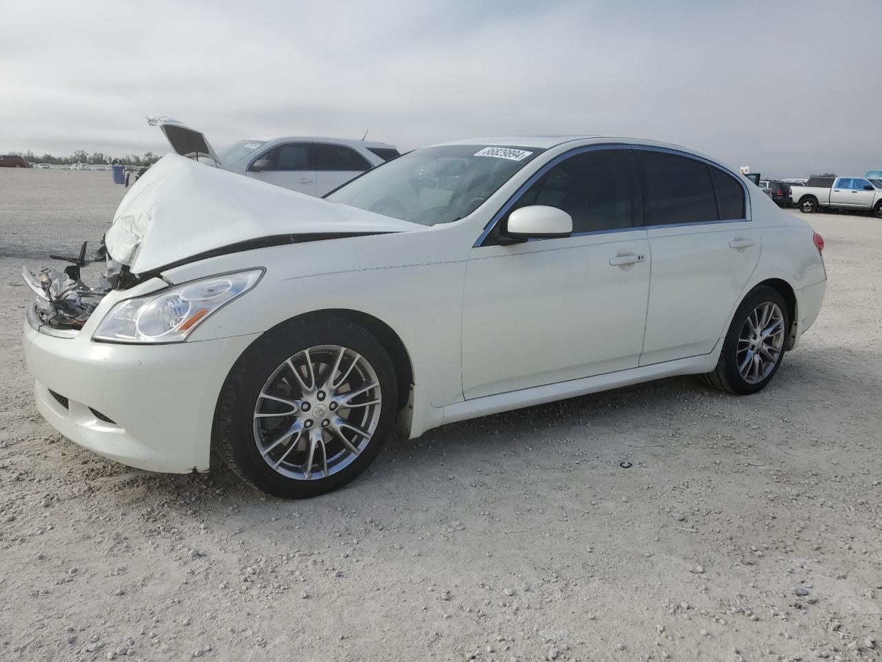 INFINITI G35 2008