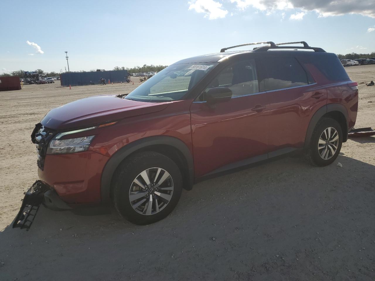 NISSAN PATHFINDER 2023