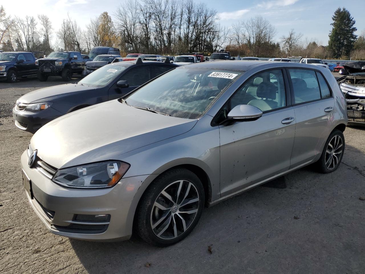 VOLKSWAGEN GOLF 2015