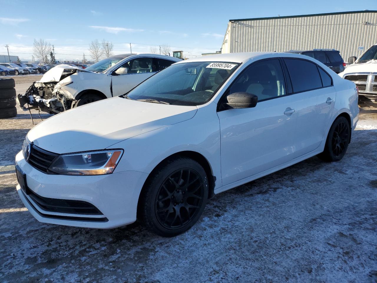 VOLKSWAGEN JETTA BASE 2015