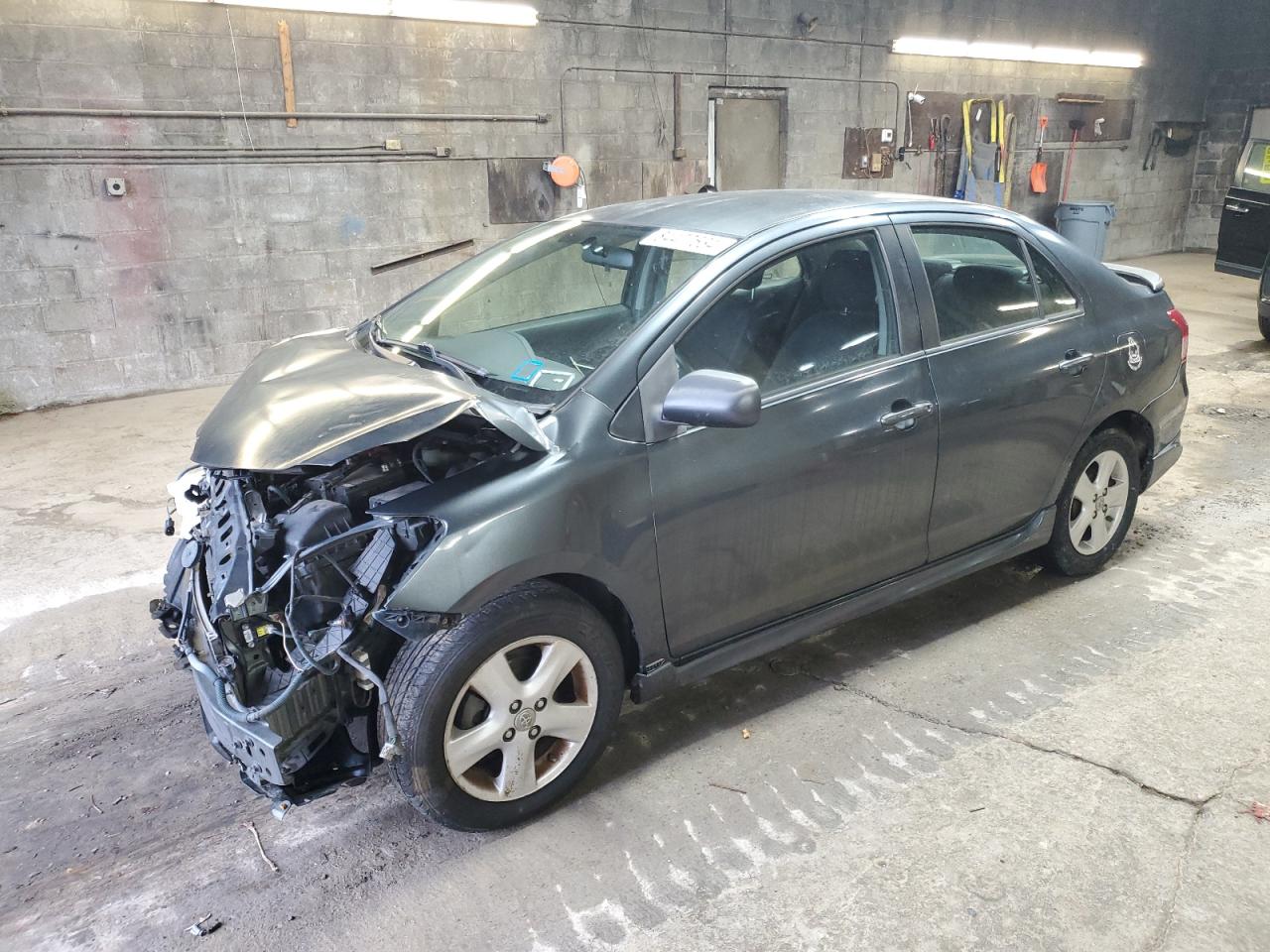 TOYOTA YARIS 2008