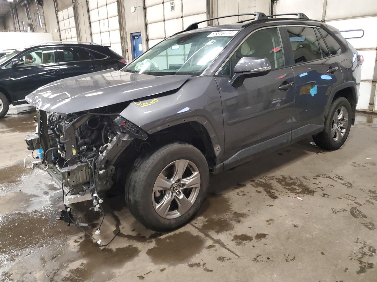 TOYOTA RAV4 XLE 2024