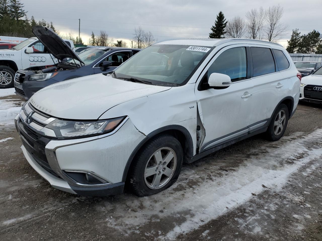 MITSUBISHI OUTLANDER 2016