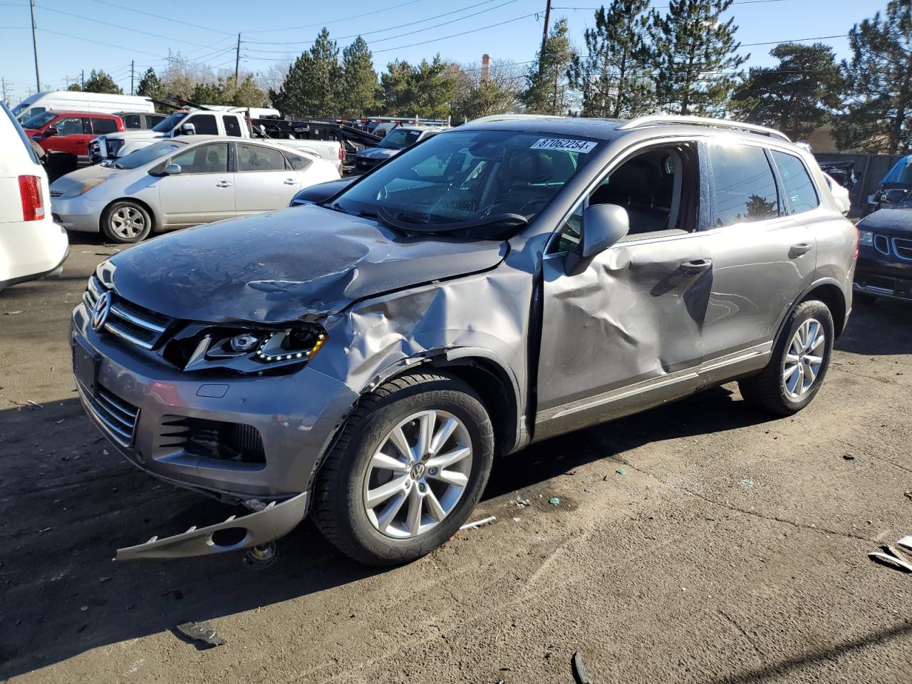 VOLKSWAGEN TOUAREG V6 2012