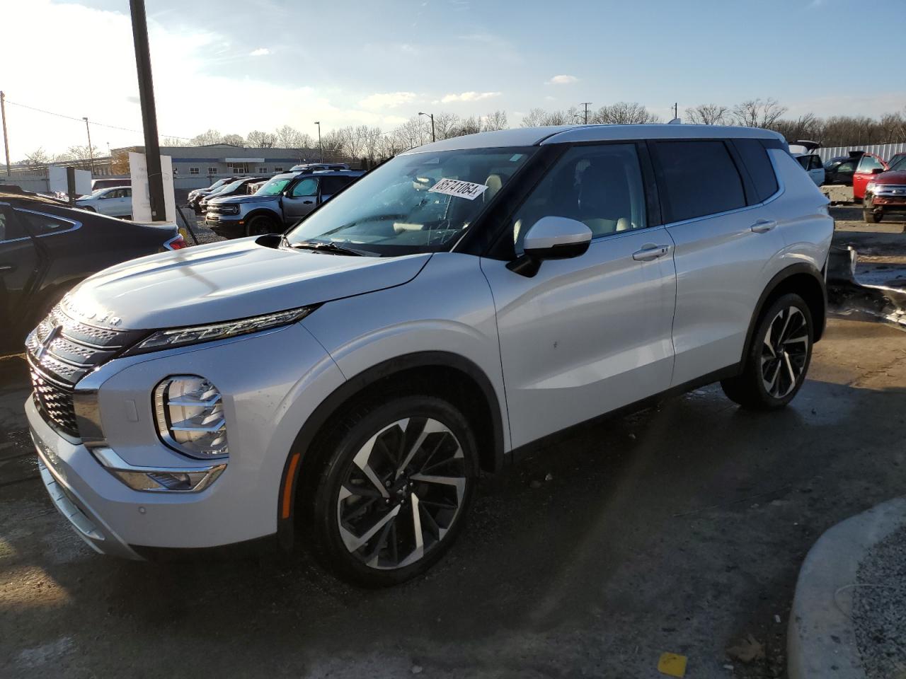 MITSUBISHI OUTLANDER 2022